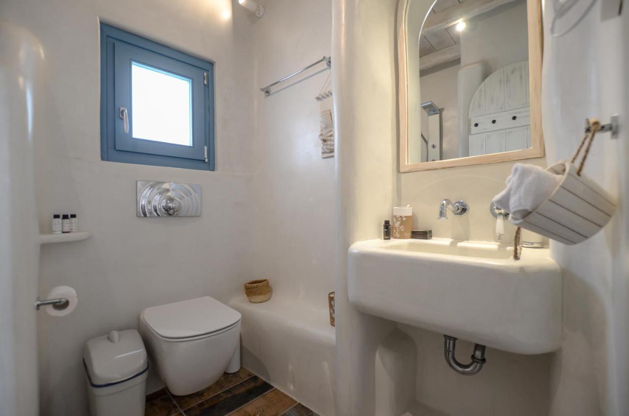 Honey & Cinnamon Luxury Suite Naxos City Exterior photo